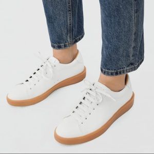 EVERLANE White sneakers Men's size 8.5. and Women's size 10.5